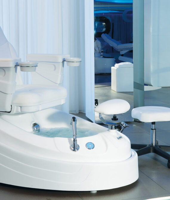 КРЕСЛО ДЛЯ ПЕДИКЮРА BAEHR PEDI SPA