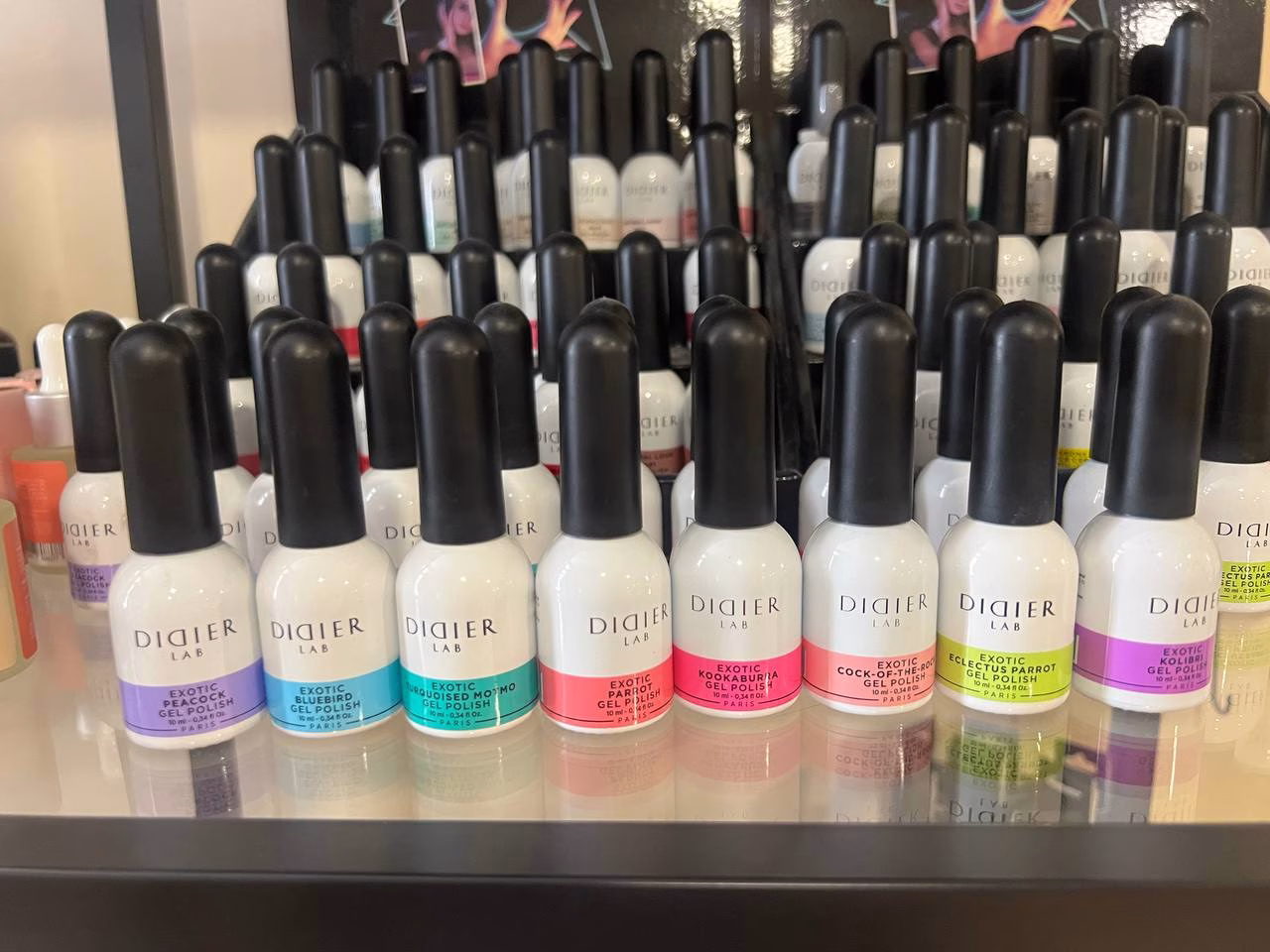 GEL LAC Exotic